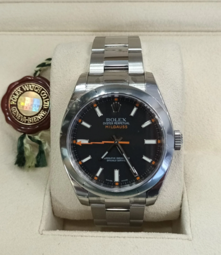 Rolex Milgauss ref. 116400 anno 2010 ....modello N.O.S. con scatola:garanzia - prezzo 9000 euro